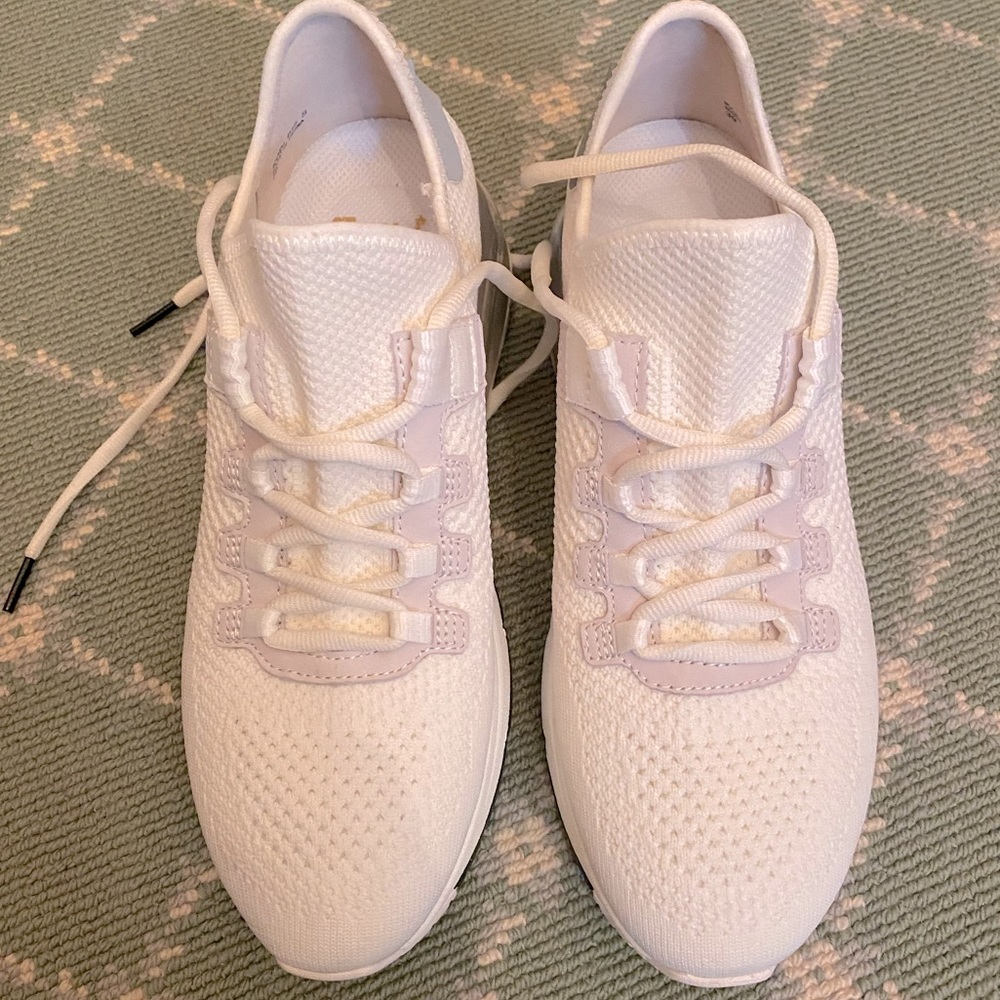 Brand new ASH Women’s shoes - size 39 eur / size 9 US - White
